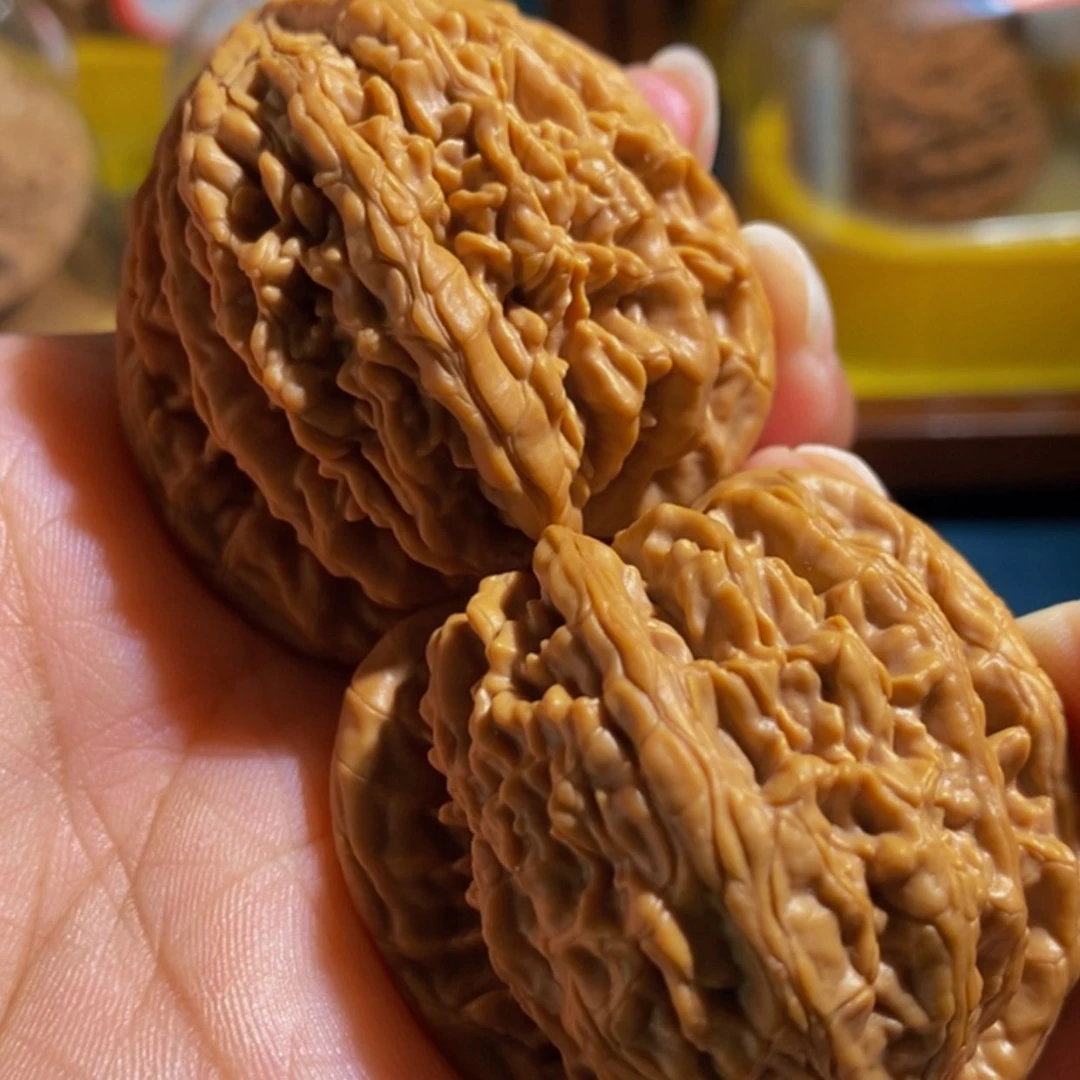 【闪购商品】文玩核桃吊坠a*s虎头王