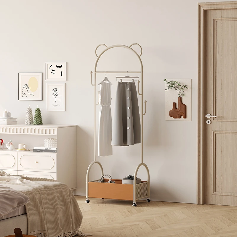 奶油风卧室落地衣架可移动家用脏衣篮挂衣架高级感入户网红衣帽架