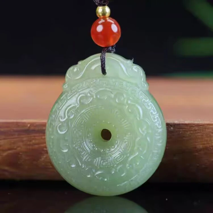 和田玉青白玉石吊坠男女款老矿细料双面精雕时来运转多样性发其一