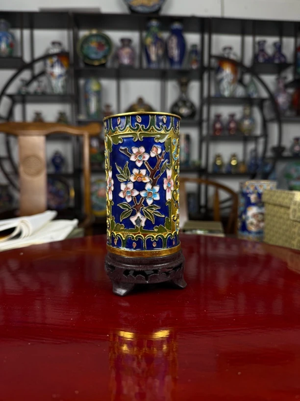 景泰蓝花丝梅花笔筒