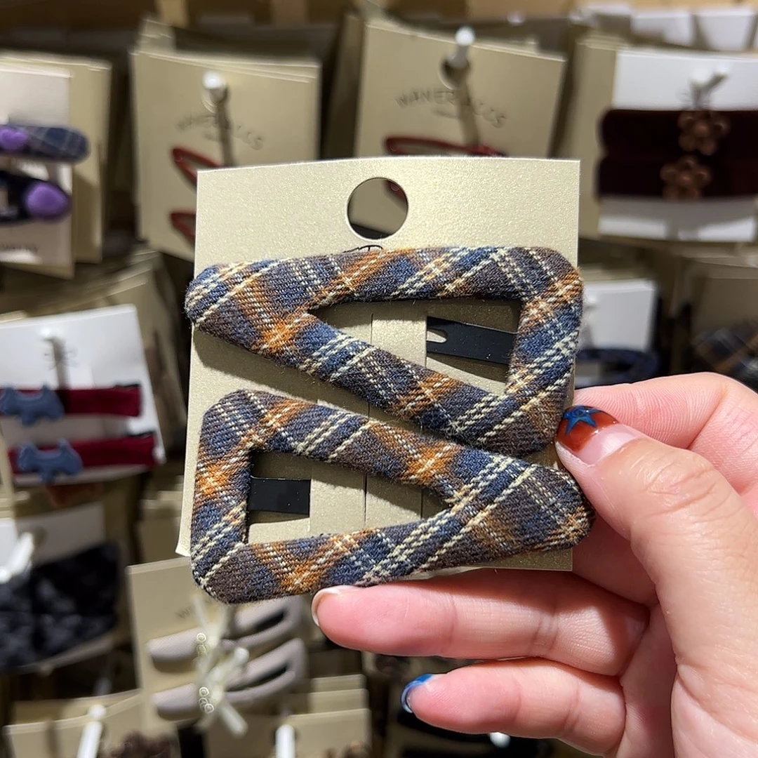 非金属布艺格子三角拜拜夹