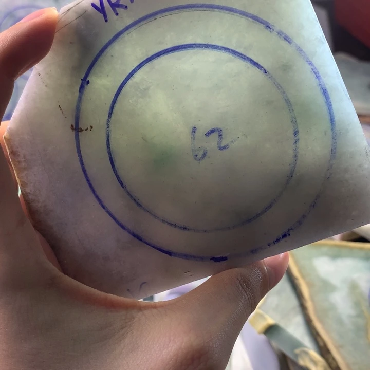 定制翡翠未镶嵌翡翠裸石