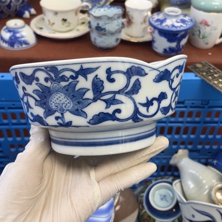 他家瓷器真美…开播了