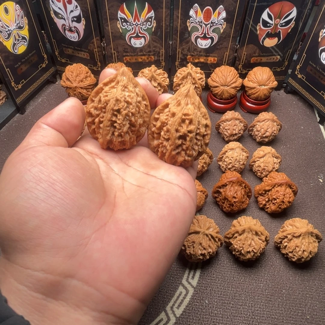 吊坠文玩核桃大孤石111111111