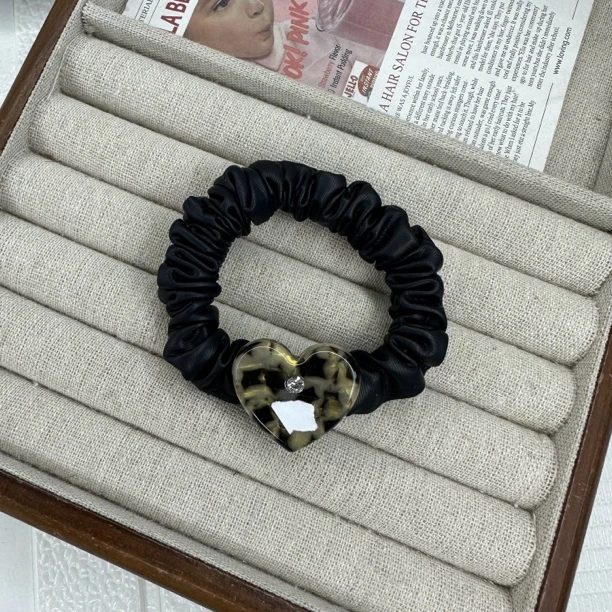 菲妮丝F-1186新款爱心醋酸发圈高级感发绳