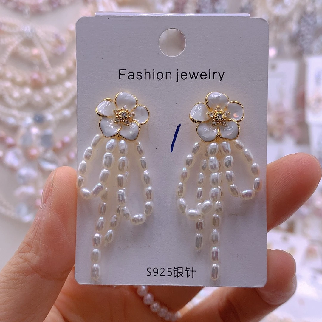 未镶嵌淡水珍珠耳饰