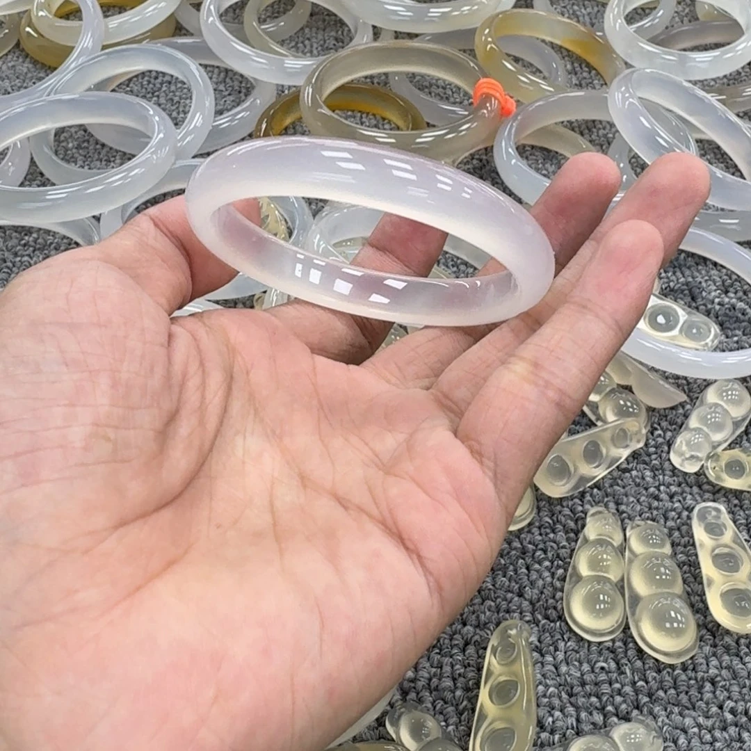 汉***業玛瑙/玉髓未镶嵌手镯14