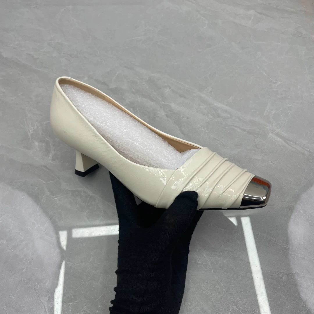 单鞋女（牛皮）86555-27 （孤品）f区35/36码