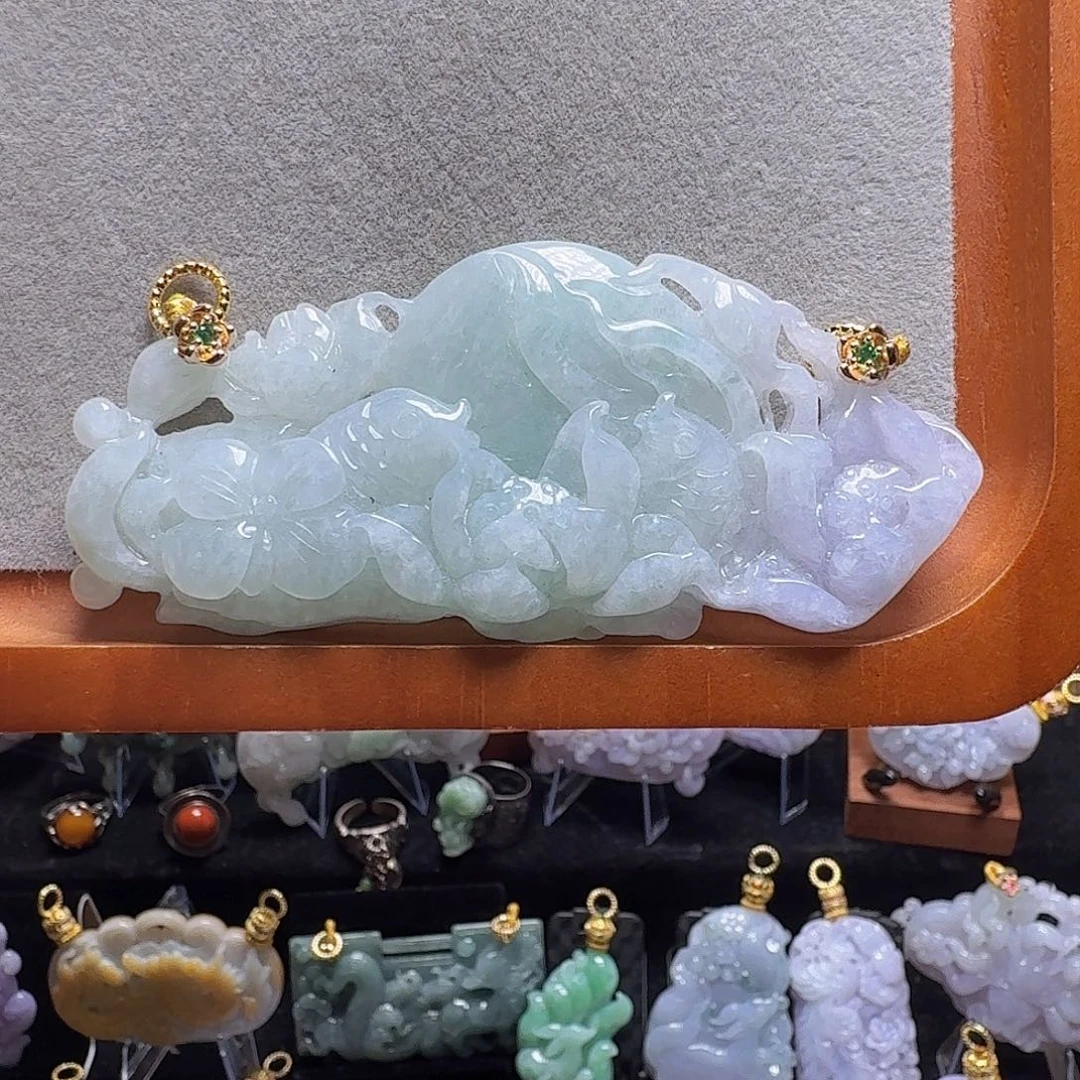 吊坠(赠链)未镶嵌翡翠