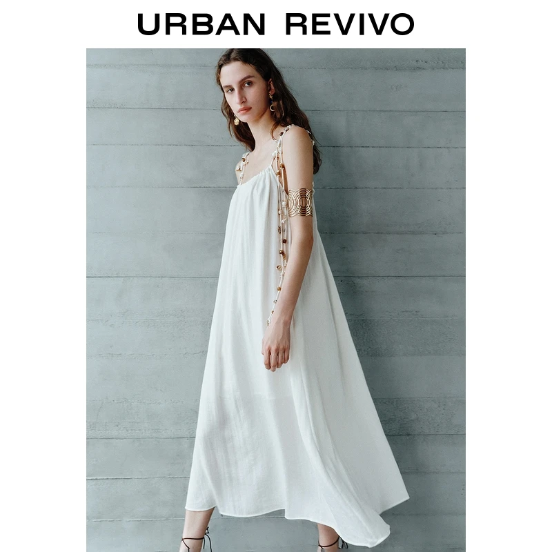 UR2025秋季新款女装度假风贝壳串珠长裙吊带连衣裙UWH750094