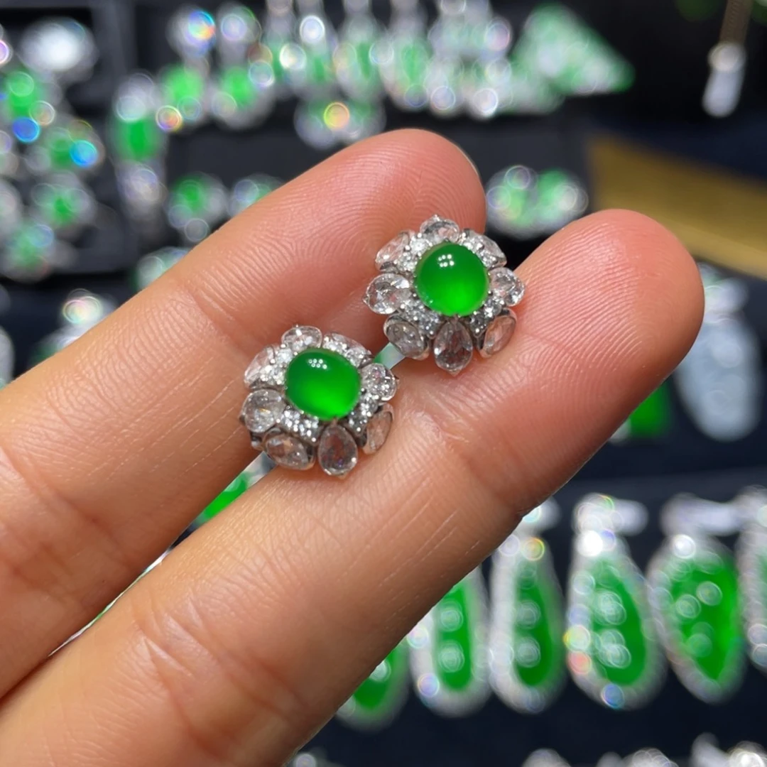 翡翠耳钉18K金镶嵌蛋面耳钉