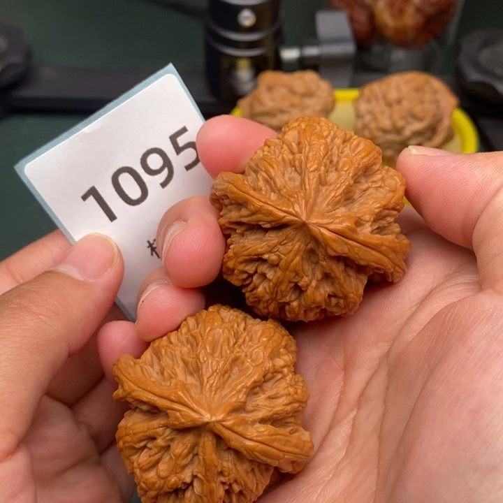 吊坠文玩核桃1095号球筋44.44.40