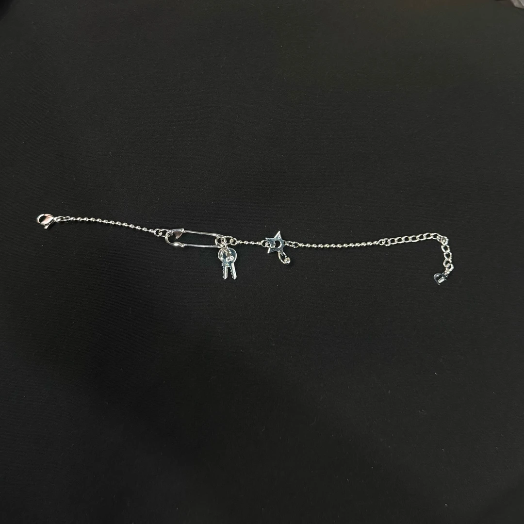 99新 DIOR/迪奥 乱乱子中古汉堡/手链/18967303