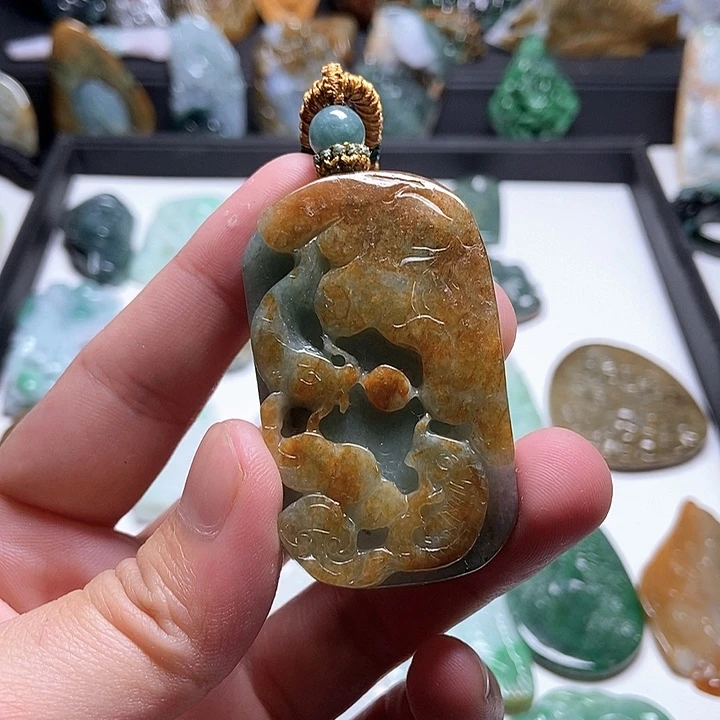 翡翠未镶嵌颈饰翡翠a货