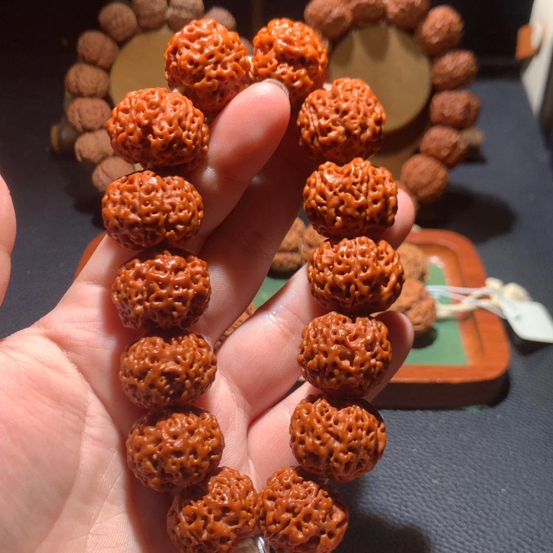 手串金刚菩提23+方尊定制