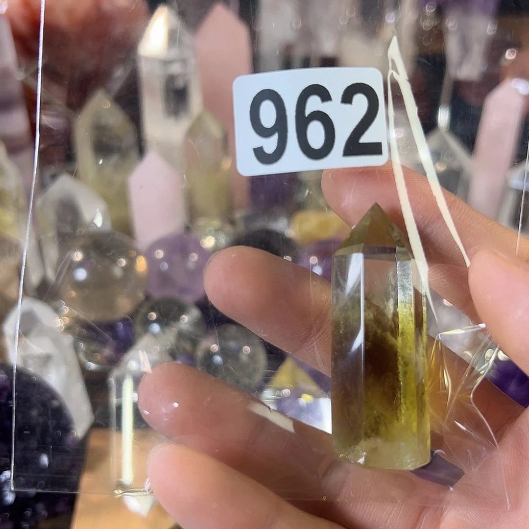 天然水晶，默认微瑕未镶嵌水晶L****L