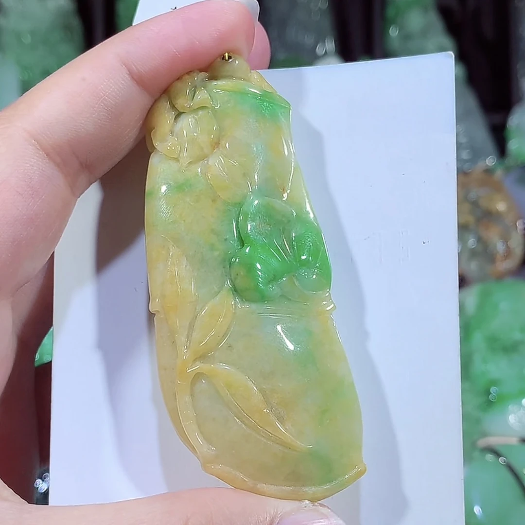 缅甸天然A货翡翠黄加绿竹节吊坠