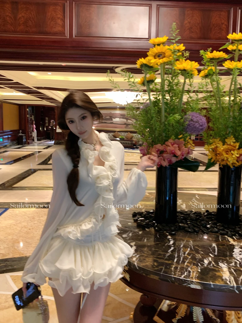 【浪漫花房】自带氛围感～气质荷叶边轻纱雪纺衬衫女显瘦短裙裤套装