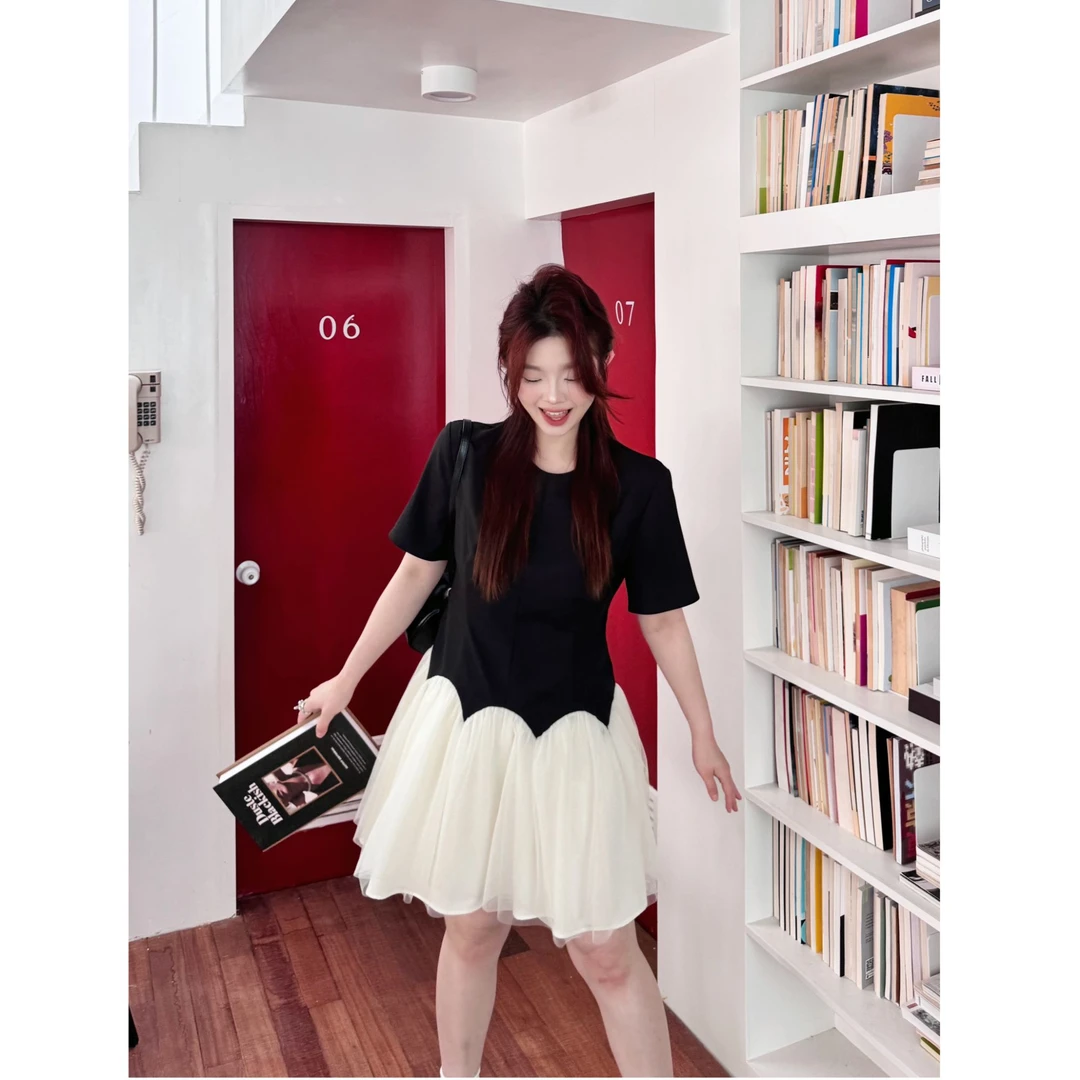 晶咕【造梦芭蕾】法式赫本风蓬蓬网纱拼圆领短袖连衣裙