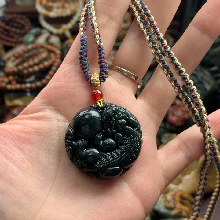 岫岩河磨玉（透闪石质玉）把件未镶嵌