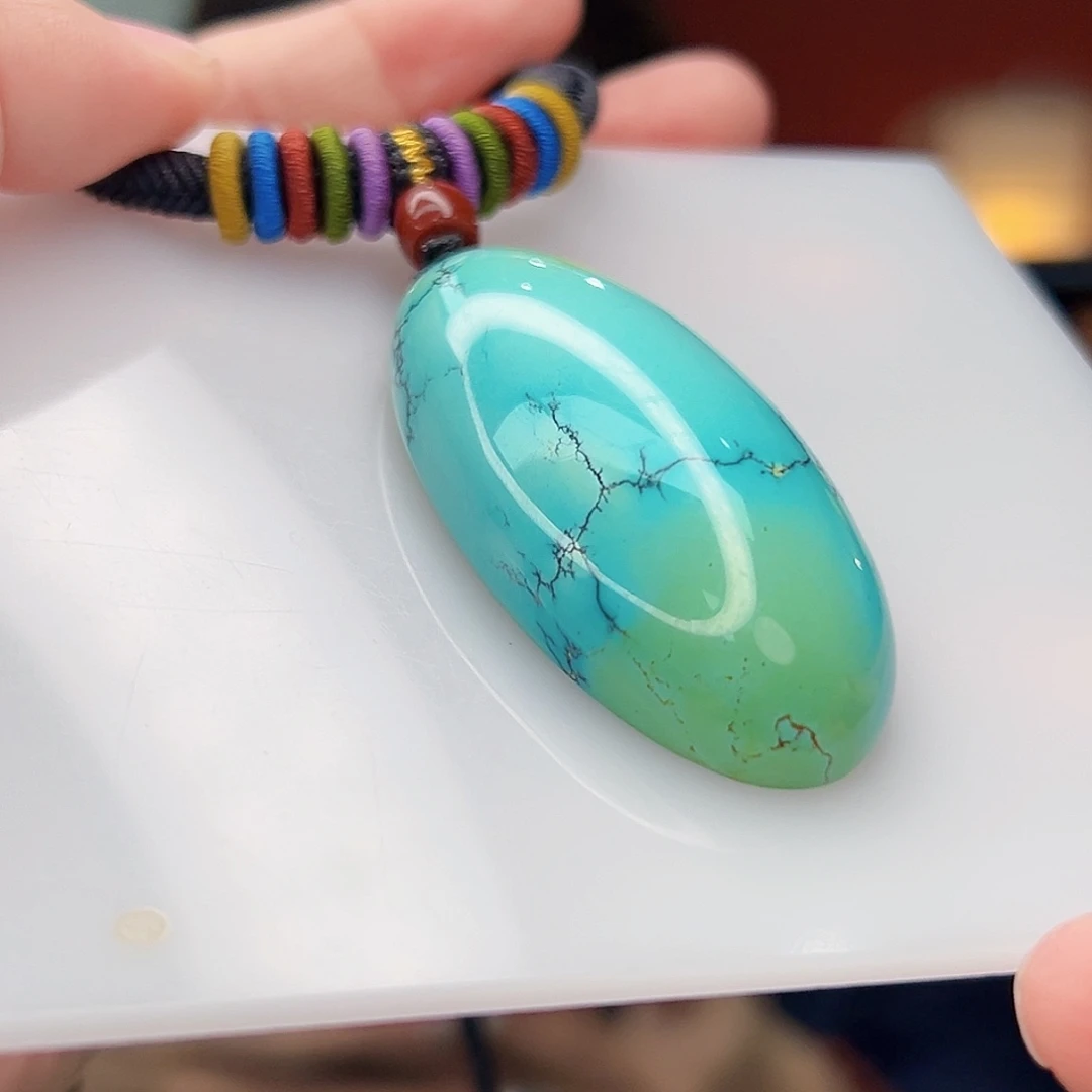 詹***詹绿松石未镶嵌珠宝奇石