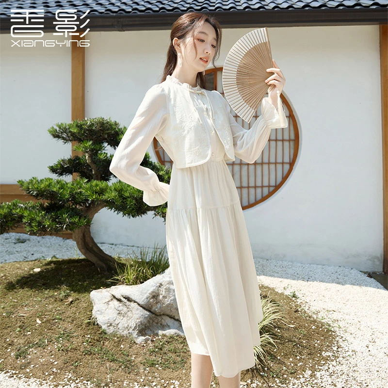 Q843212连衣裙 香影【雅丹风】假两件连衣裙女秋季新款盘扣