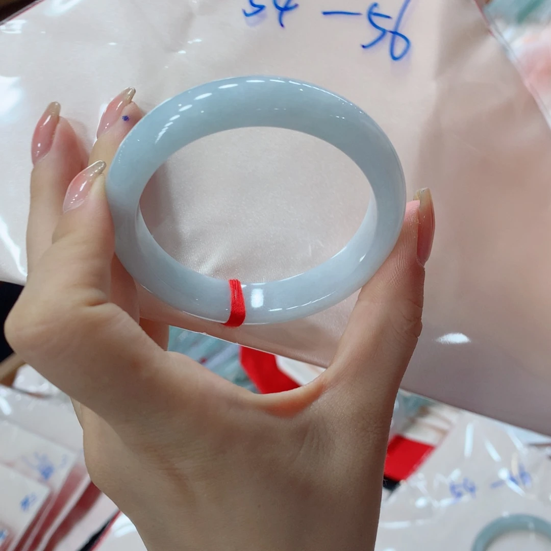 未镶嵌手镯翡翠俊*妈买断