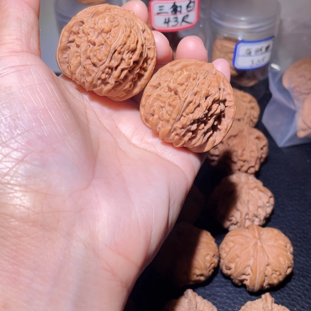 吊坠桃核41尺四座楼