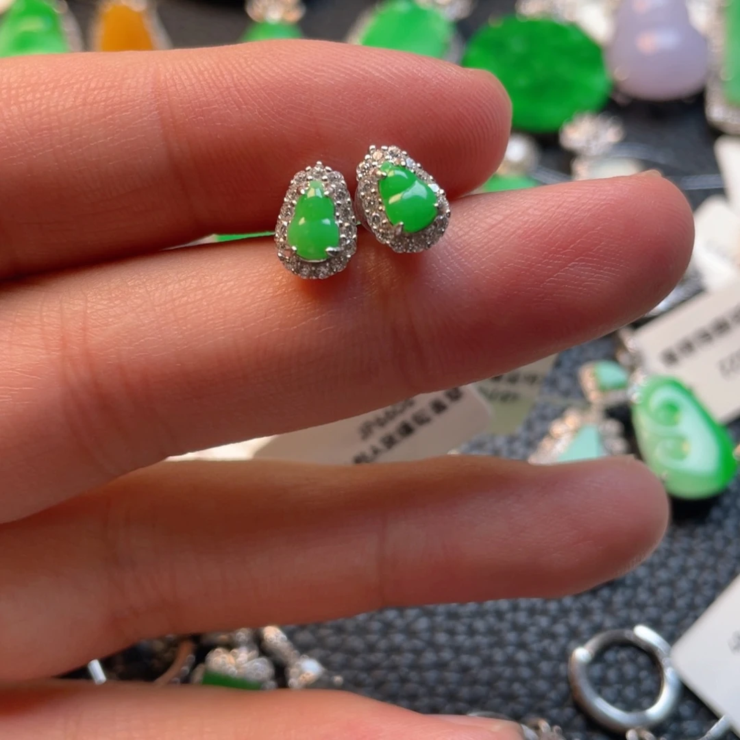 翡翠银S925镶嵌吊坠(不含链)太**光