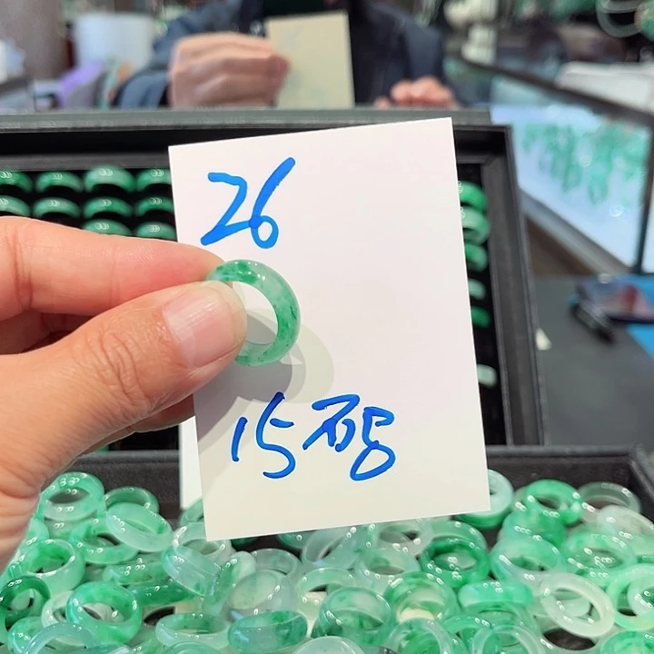 石英质玉未镶嵌戒圈