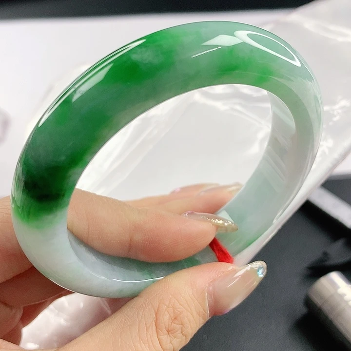 未镶嵌手镯翡翠，874