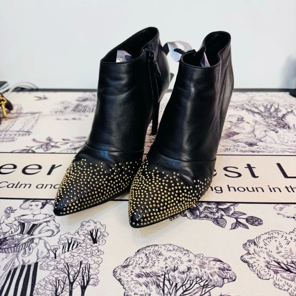 95新 Roger Vivier/罗杰·维威耶 金属柳丁高跟鞋36.5码ysc0479