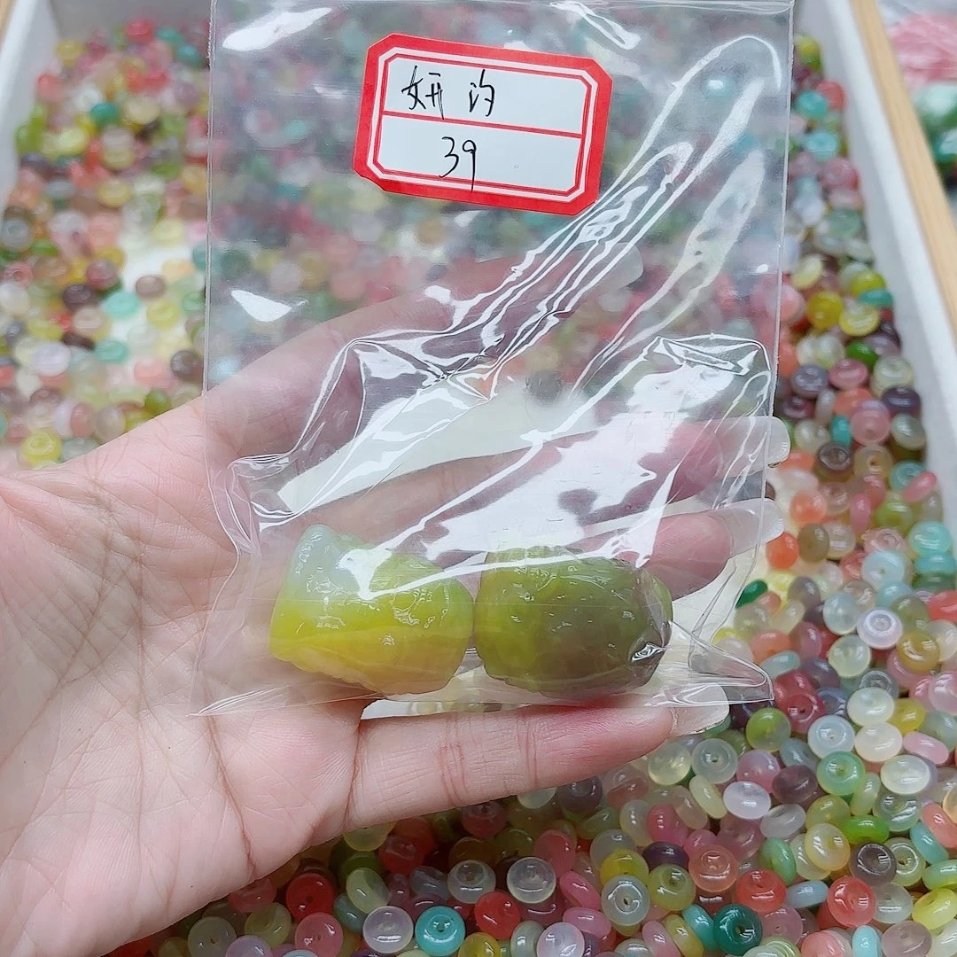 妍***m玛瑙/玉髓未镶嵌手链盐源68