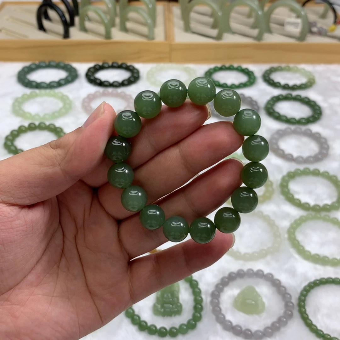未镶嵌手串和田玉（湖水绿11.7）