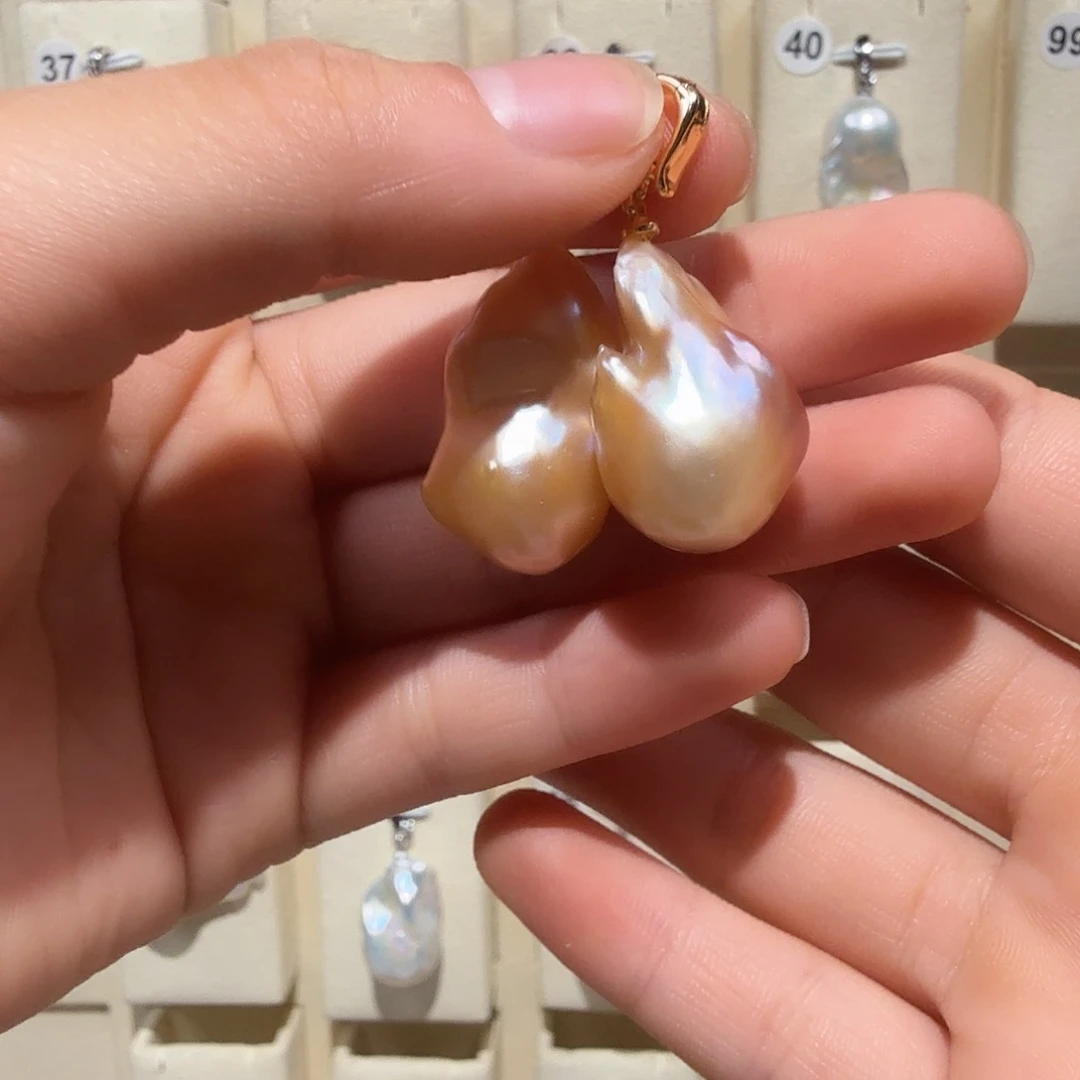 独***)颈饰合金淡水珍珠