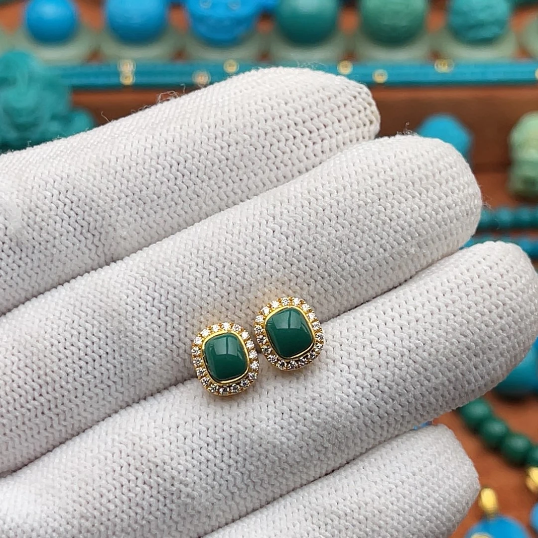 绿松石18K金镶嵌珠宝奇石