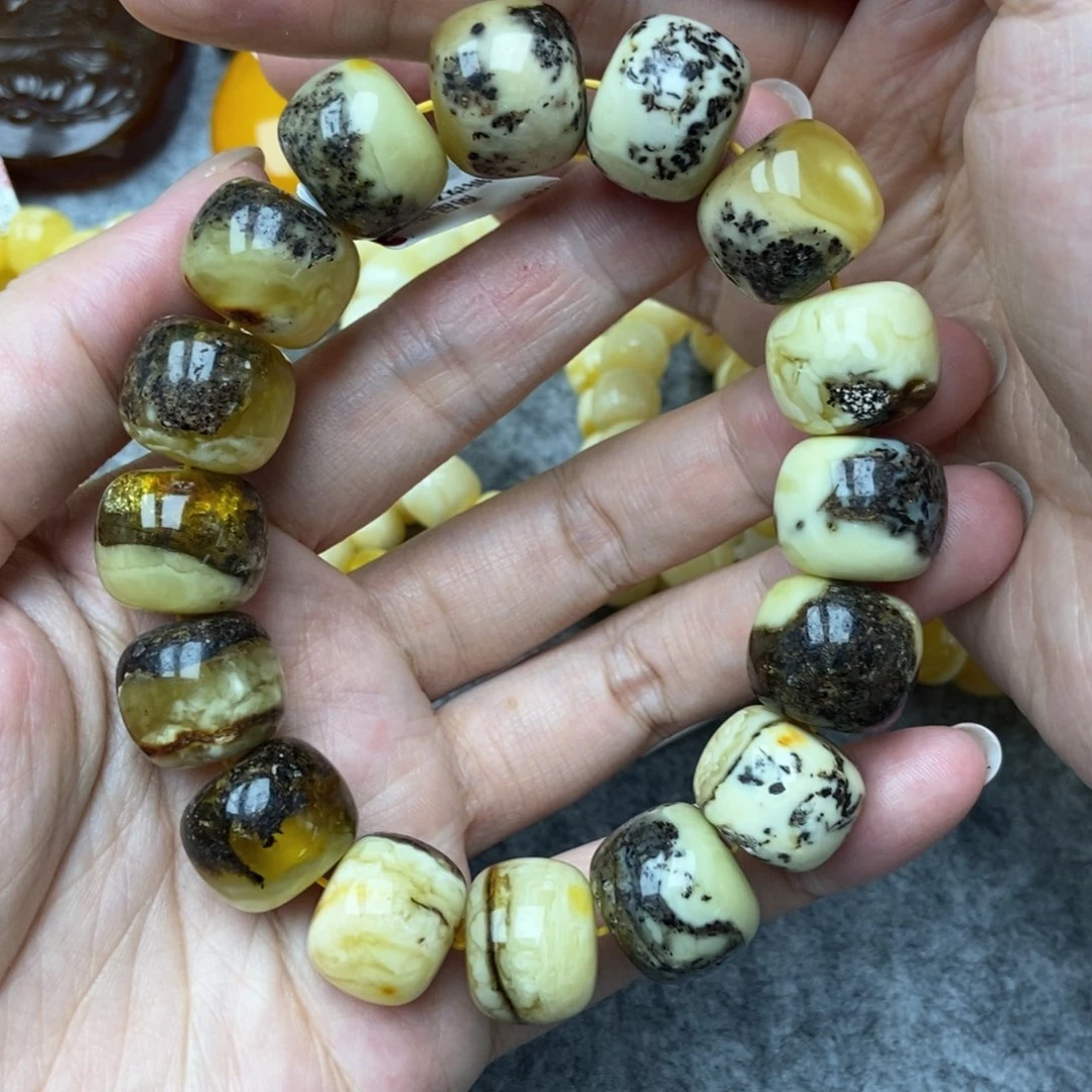 琥珀未镶嵌珠宝奇石17