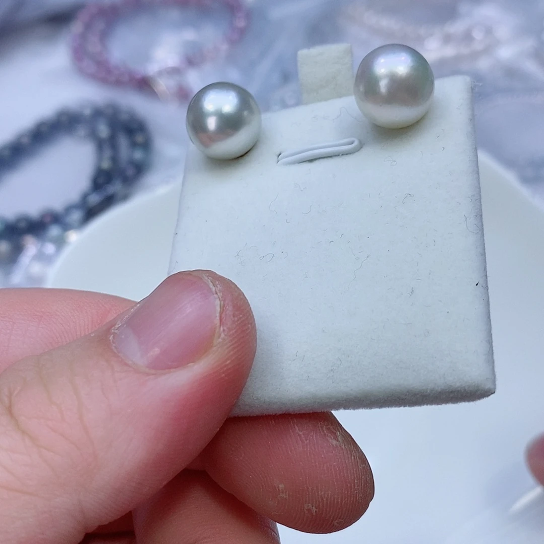 海水珍珠耳饰18K金镶嵌