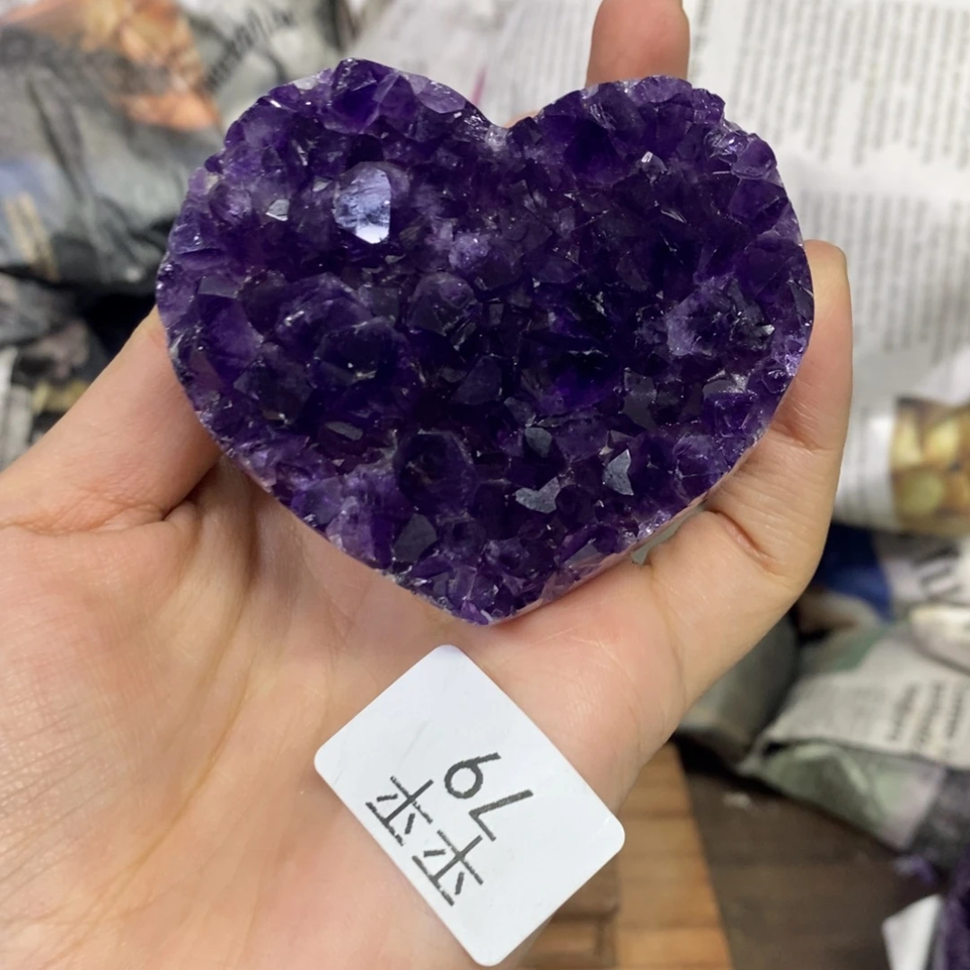 她***。未镶嵌大型摆件（非配饰）紫晶