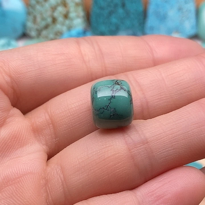 绿松石未镶嵌原矿高瓷绿松石配饰