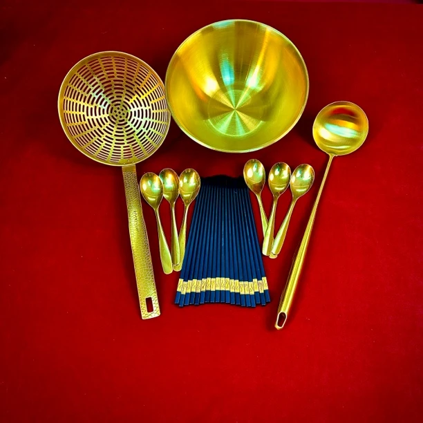 新疆包邮（qoyla qumuq das qoka koxuk)韩式金色锅铲汤漏勺勺