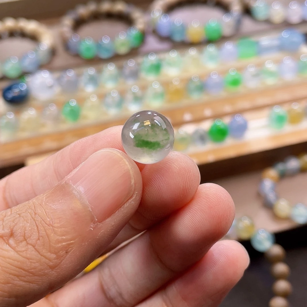 【闪购商品】颈饰未镶嵌翡翠卡12咖飘花