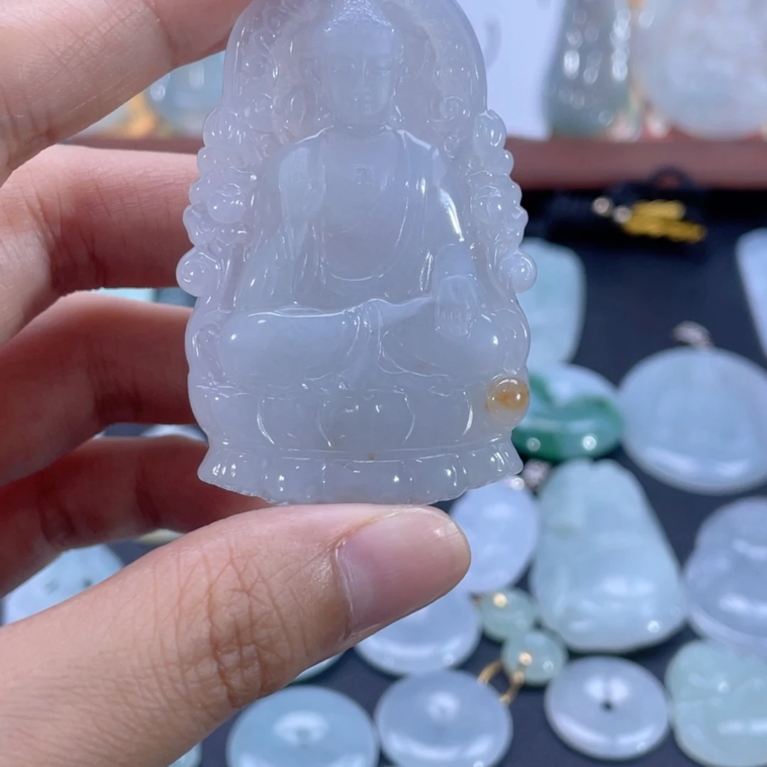 霖****翡翠未镶嵌颈饰缅甸翡翠A货未镶嵌