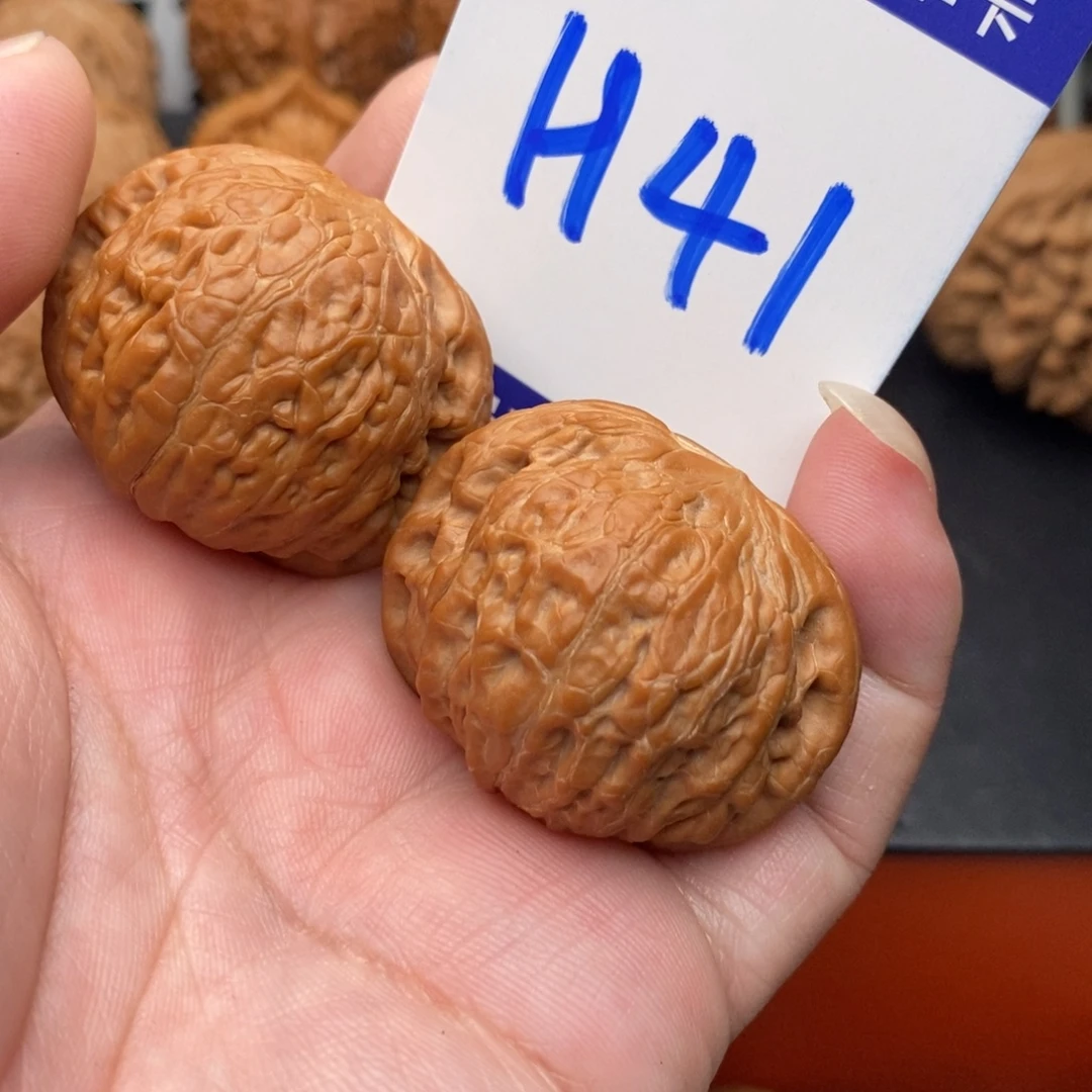 不***糕把件文玩核桃铁锤妹妹38