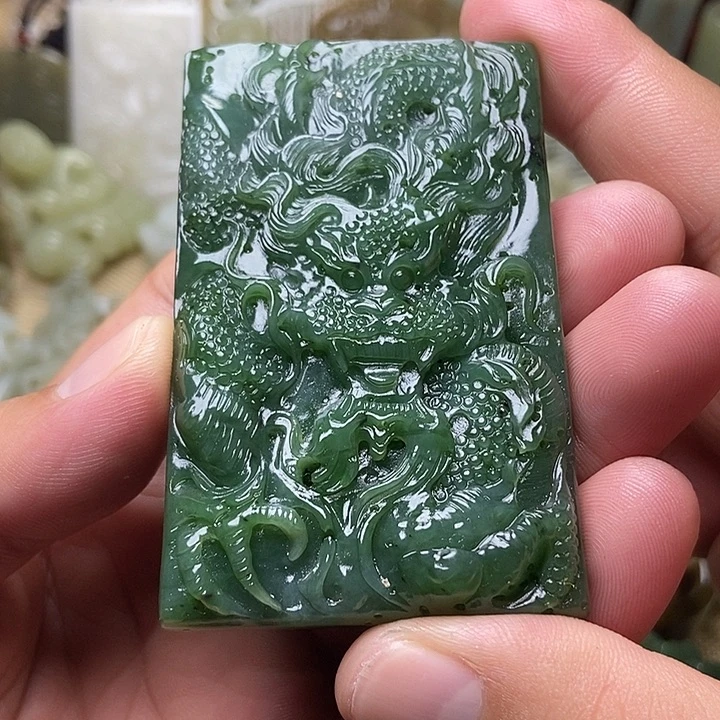 未镶嵌和田玉挂件