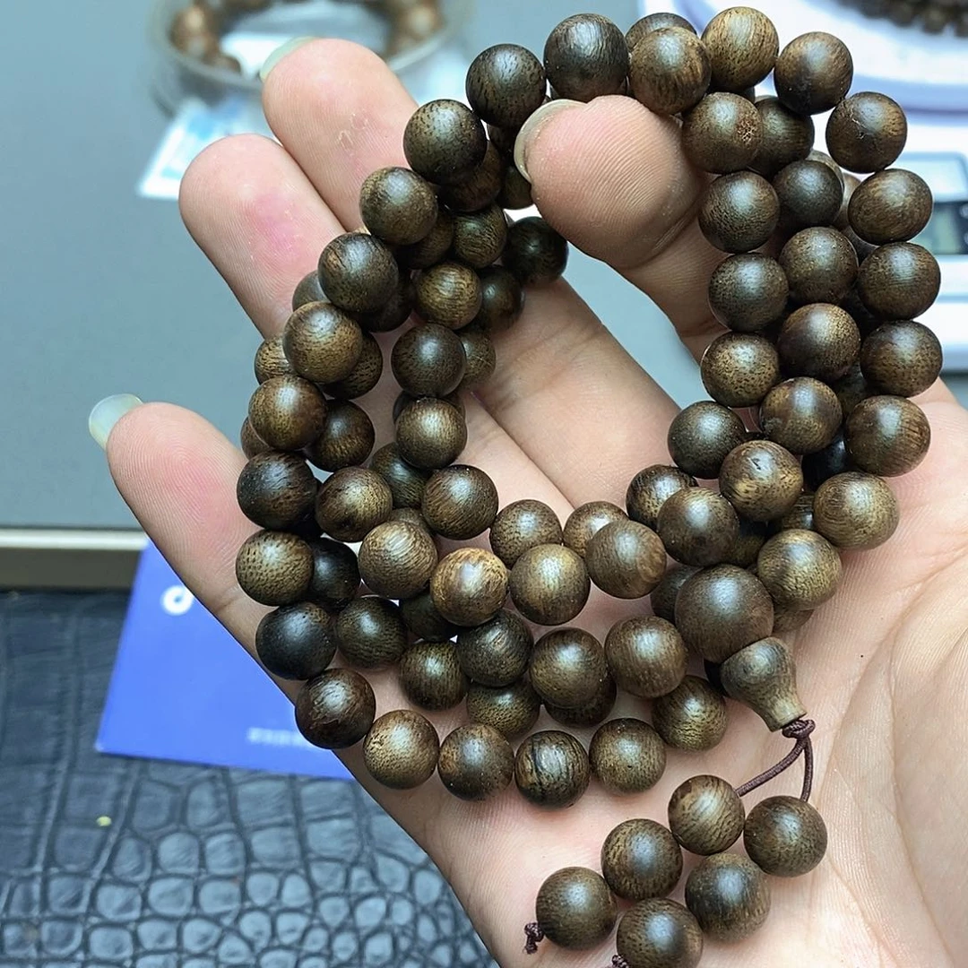 沉香碎屑沉香海南白棋