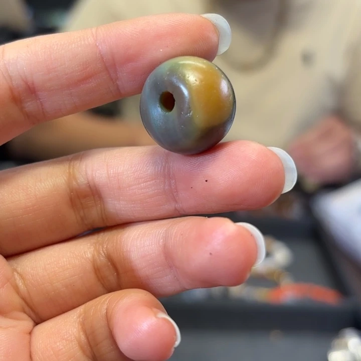 未镶嵌颈饰玛瑙/玉髓