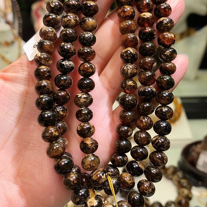 琥珀裸石未镶嵌8m花