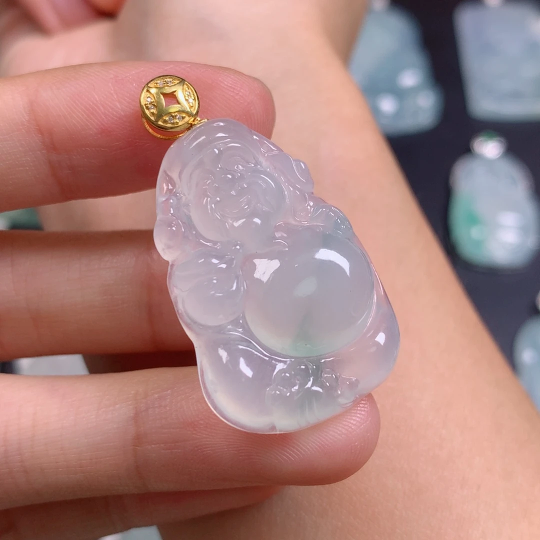 翡翠18K金镶嵌颈饰