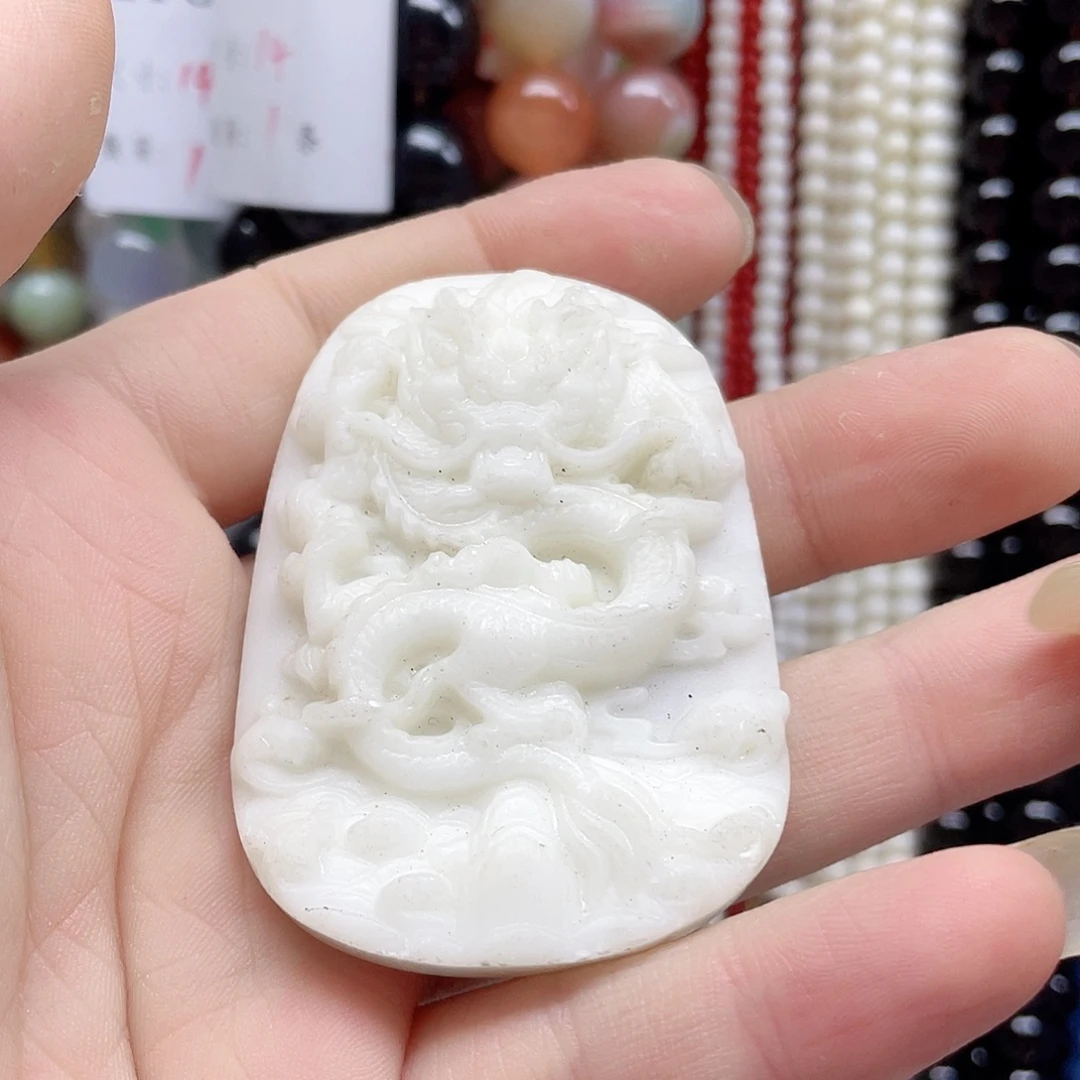 用***0玛瑙/玉髓合金珠宝半成品